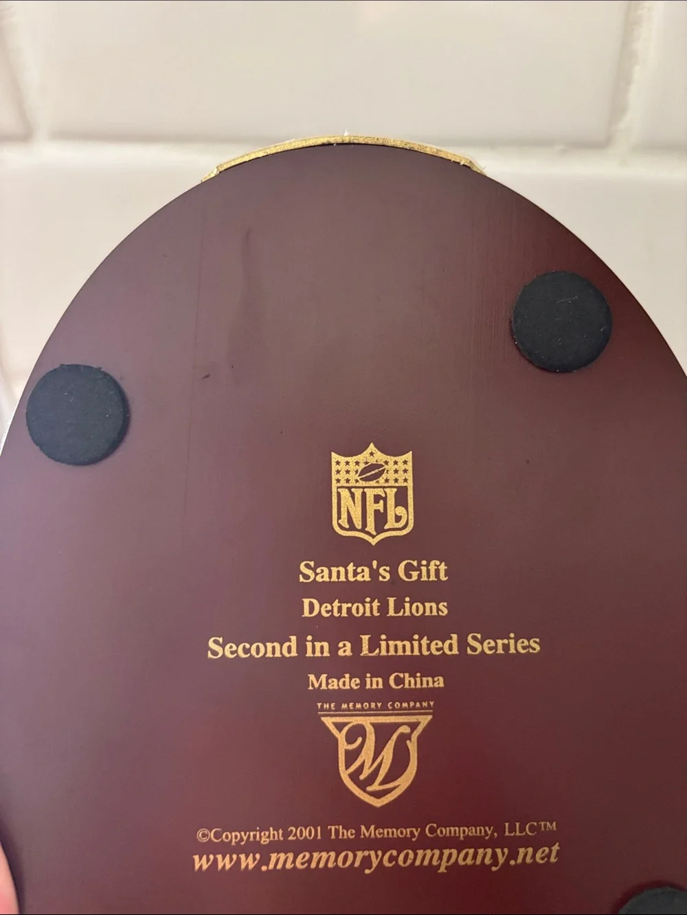 Vintage 2001 “Santa’s Gift: Detroit Lions” figurine